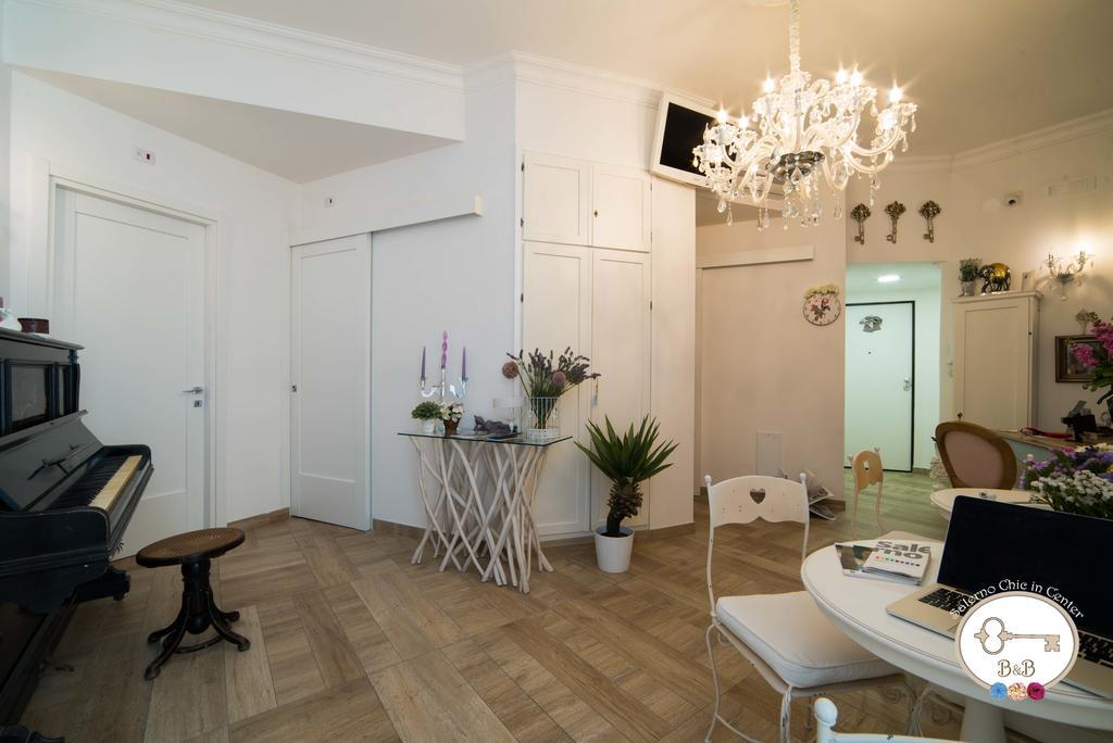 B&B Salerno Chic In Center Buitenkant foto