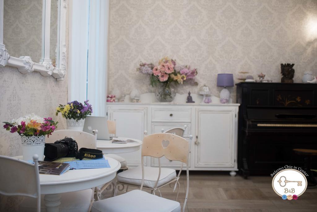 B&B Salerno Chic In Center Buitenkant foto